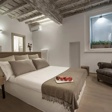 Apartamento Raffaello Charmsuite *