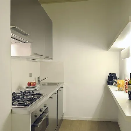 Raffaello Charmsuite