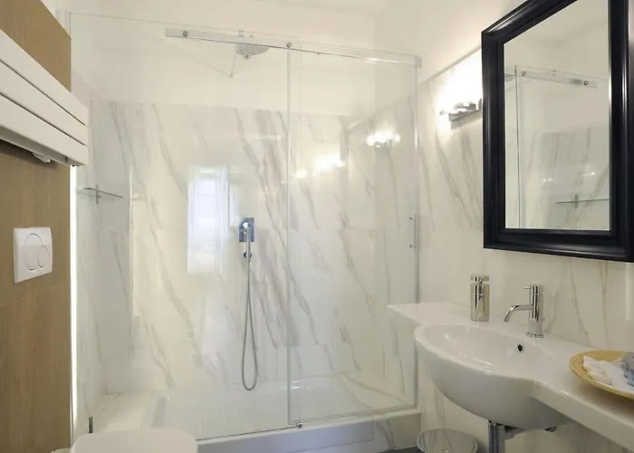 Apartamento Raffaello Charmsuite *