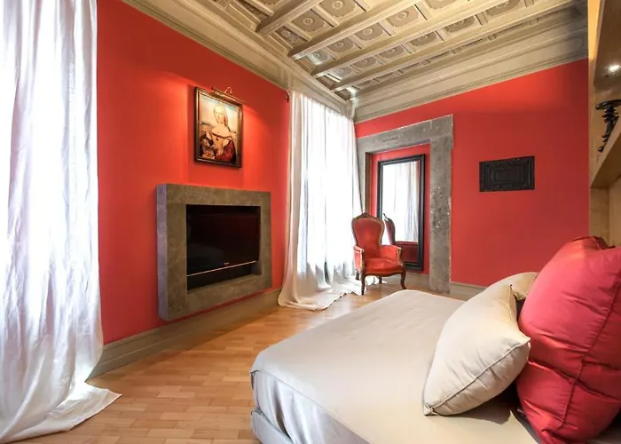 Raffaello Charmsuite * Rome