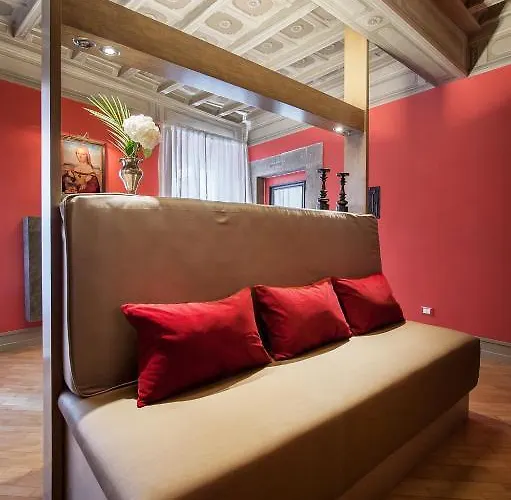 Raffaello Charmsuite