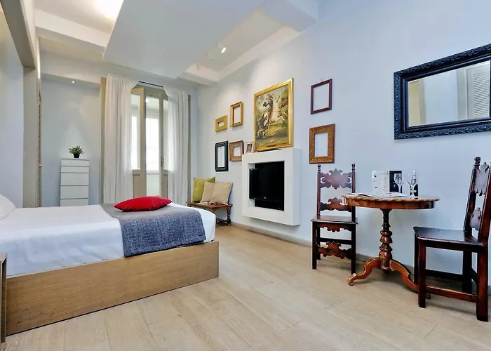 Raffaello Charmsuite *