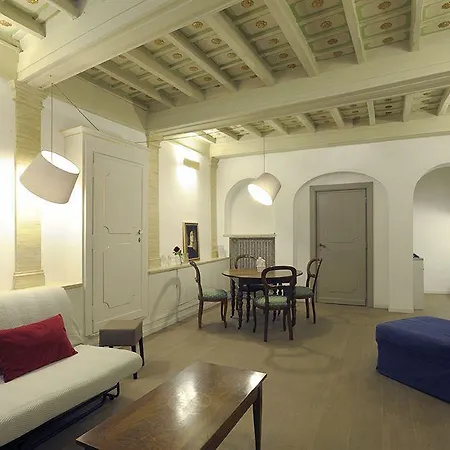 Raffaello Charmsuite * Rome